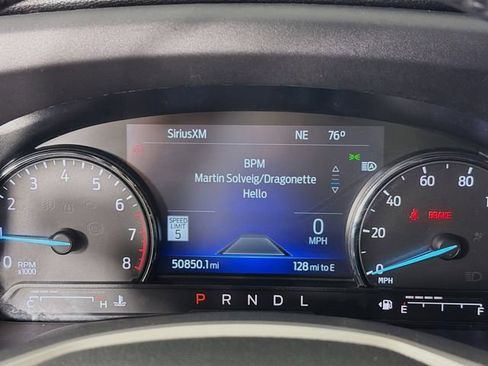 Used 2023 Ford Explorer Limited w/ Limited Technology Package RWD image 14