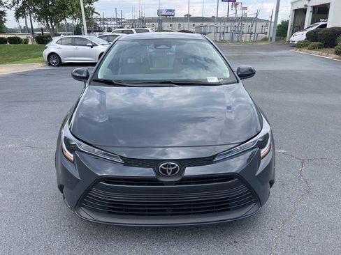 Certified 2025 Toyota Corolla LE w/ Convenience Package FWD image 8