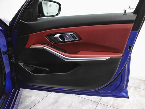 Used 2022 BMW M340i xDrive w/ Driving Assistance Package image 11