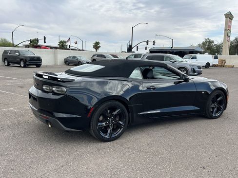 Used 2020 Chevrolet Camaro SS image 4