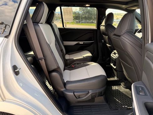 Used 2024 Lexus TX 500h AWD image 29