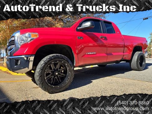 Used 2015 Toyota Tundra SR5 w/ TRD Off Road Package AWD/4WD image 50