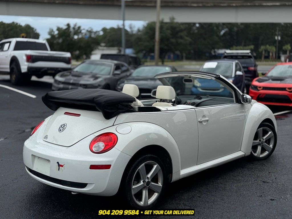 Used 2007 Volkswagen Beetle Triple White Edition FWD image 5