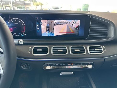 Used 2025 Mercedes-Benz GLE 350 4MATIC image 12