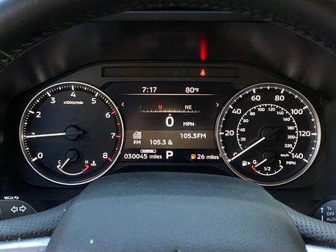 Used 2025 Mitsubishi Outlander SE AWD/4WD image 14