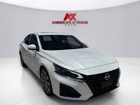 Used 2023 Nissan Altima 2.5 SL FWD image 8
