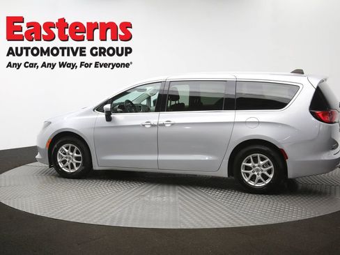 Used 2023 Chrysler Voyager LX FWD image 61