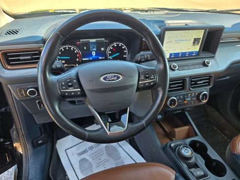 Used 2024 Ford Maverick Lariat w/ FX4 Off-Road Package AWD/4WD image 19