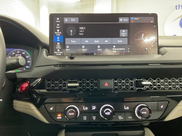 Certified 2025 Honda Accord EX-L image 24