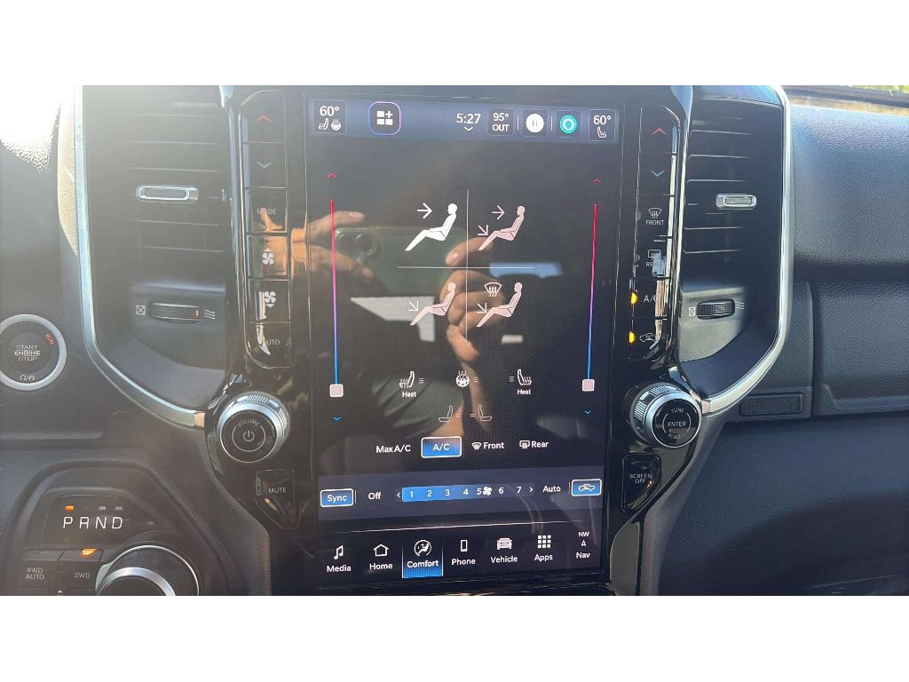 Used 2025 RAM 1500 Big Horn AWD/4WD image 12