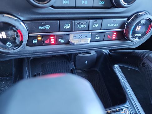 New 2025 Ford Bronco Raptor image 14