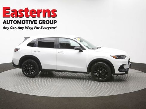 Used 2023 Honda HR-V Sport image 45