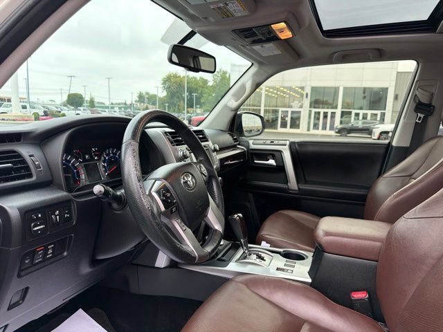 Used 2015 Toyota 4Runner Limited AWD/4WD image 15
