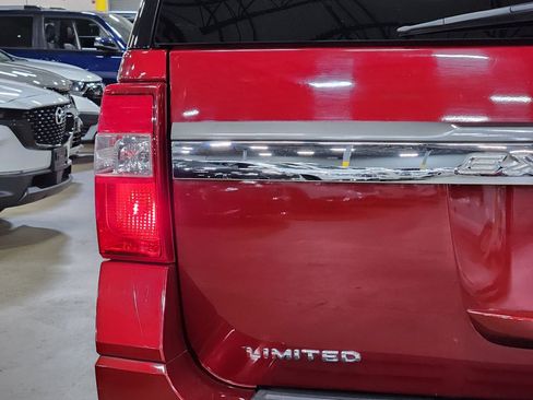 Used 2015 Ford Expedition Limited w/ Equipment Group 301A image 21