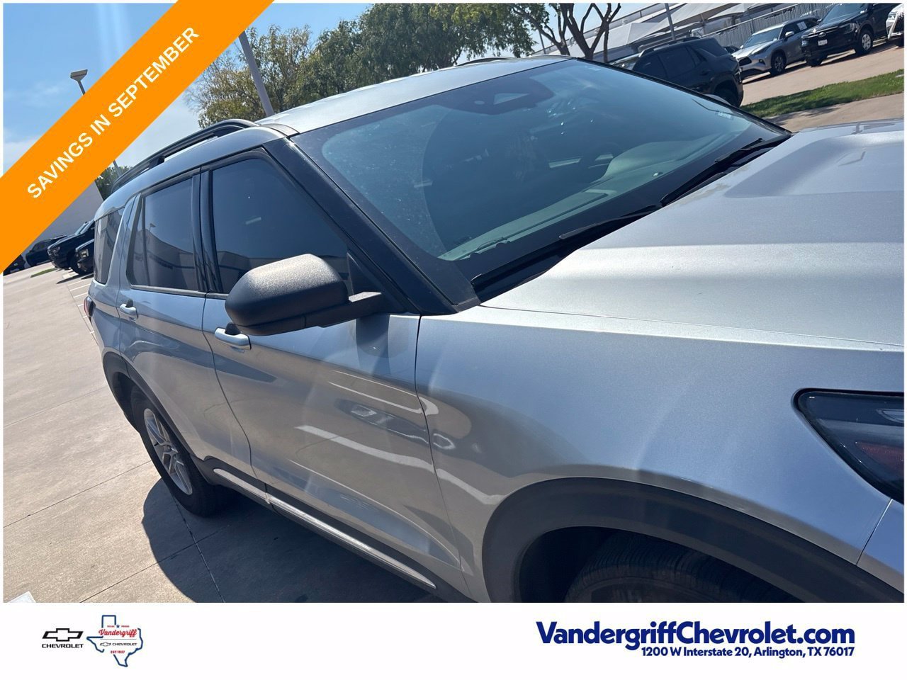 Used 2025 Ford Explorer Active RWD image 4