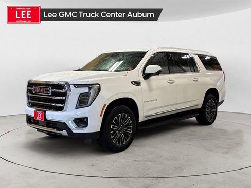 New 2026 GMC Yukon XL Elevation w/ Elevation Premium Package AWD/4WD image 1