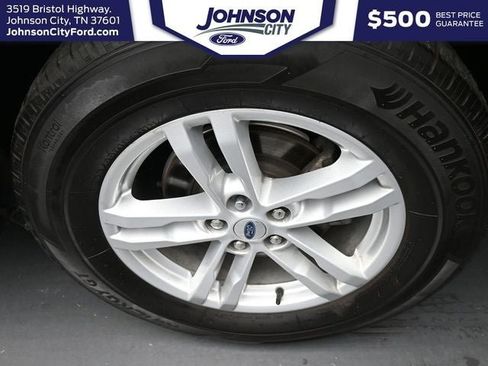 Certified 2023 Ford Explorer XLT w/ Equipment Group 202A AWD/4WD image 18