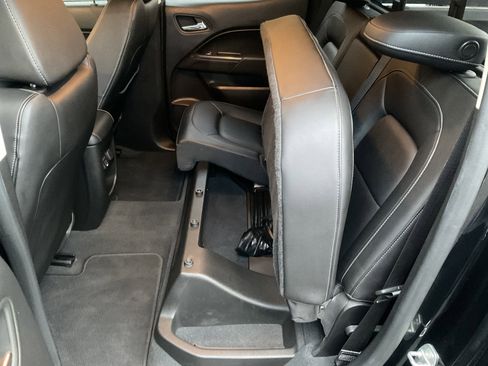 Used 2019 Chevrolet Colorado ZR2 image 38