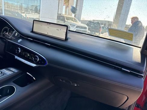 Used 2023 Genesis GV70 2.5T Sport Prestige w/ Sport Prestige Package image 38