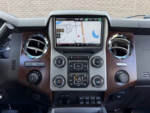 Used 2016 Ford F350 Lariat AWD/4WD image 21