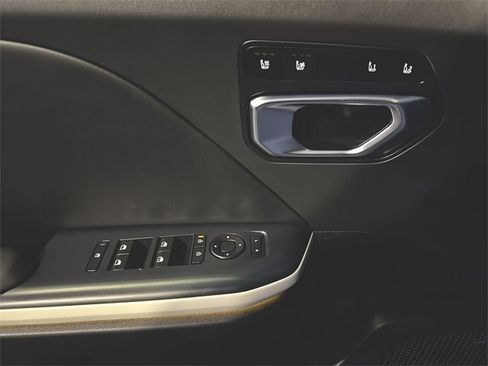 Used 2025 Kia K4 GT-Line Turbo image 24