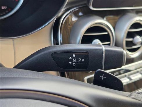 Used 2017 Mercedes-Benz GLC 300 image 12