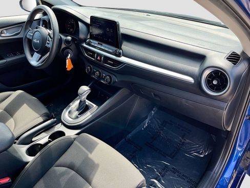 Certified 2023 Kia Forte LXS FWD image 32