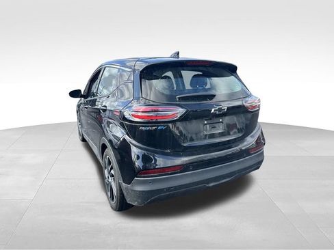 Certified 2023 Chevrolet Bolt LT FWD image 6
