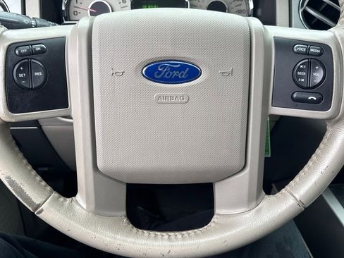 Used 2014 Ford Expedition EL Limited w/ Equipment Group 301A image 10