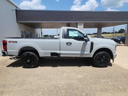 New 2026 Ford F250 XL w/ STX Appearance Package AWD/4WD image 9