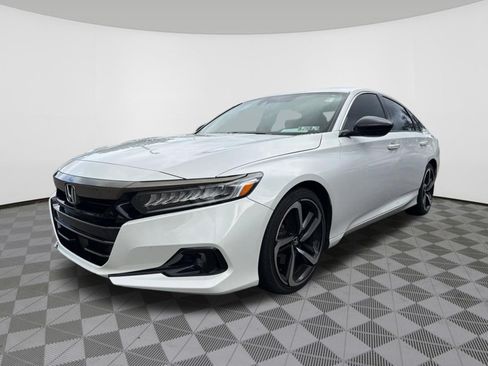 Used 2021 Honda Accord Sport image 3