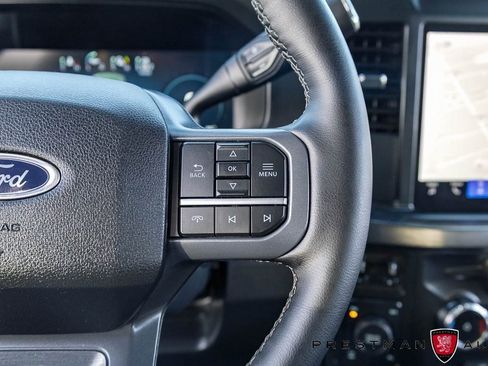 Used 2025 Ford F350 Lariat w/ Chrome Package image 28