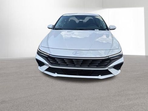 New 2026 Hyundai Elantra Blue image 17