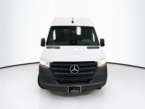 New 2025 Mercedes-Benz Sprinter 2500 image 2