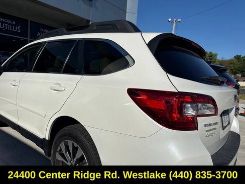 Used 2017 Subaru Outback 2.5i Limited AWD/4WD image 14