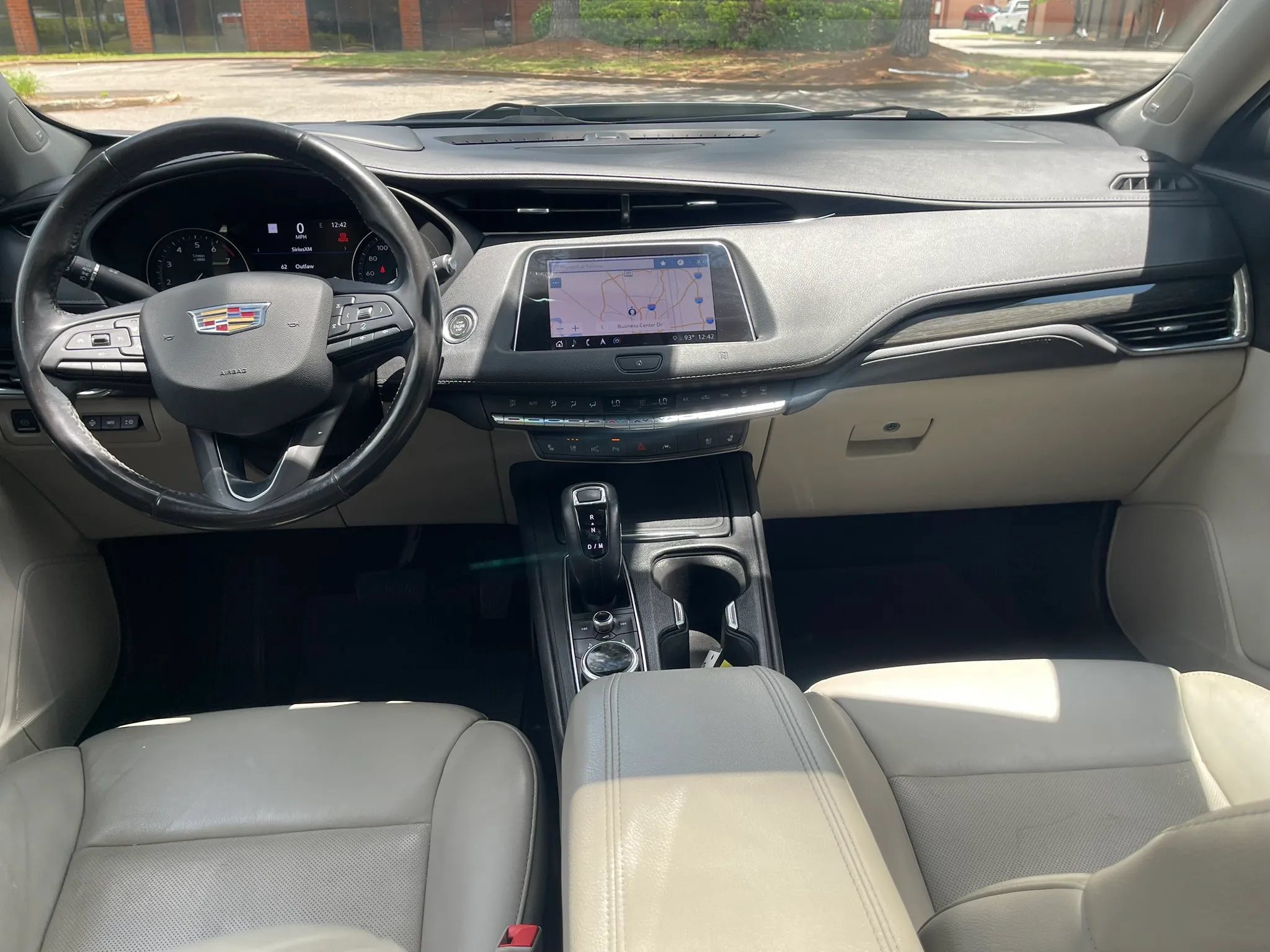 Used 2019 Cadillac XT4 Premium Luxury FWD image 16