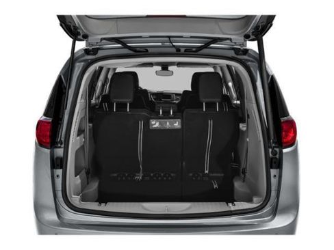 Certified 2020 Chrysler Pacifica Touring-L w/ Advanced Safetytec Group FWD image 15