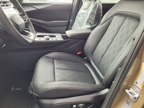 New 2026 Jeep Cherokee Overland image 8