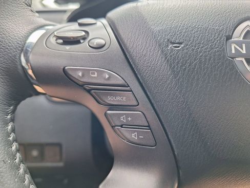 Used 2023 Nissan Murano SV image 13