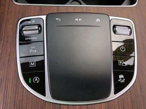 Used 2021 Mercedes-Benz GLC 300 4MATIC w/ Multimedia Package image 27