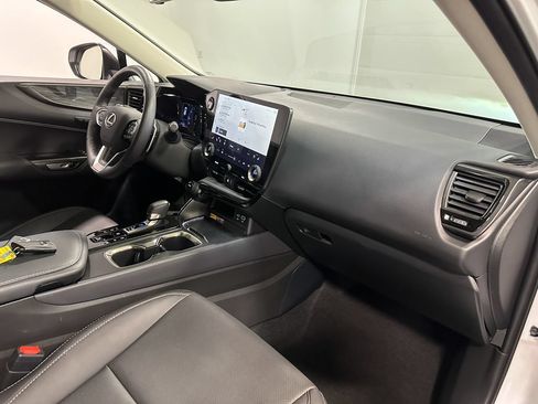Used 2025 Lexus NX 350 AWD w/ Accessory Package (2T) image 18
