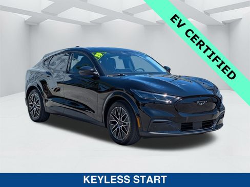 Used 2025 Ford Mustang Mach-E Premium image 2