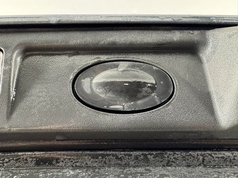 Used 2023 Rivian R1S Adventure image 28