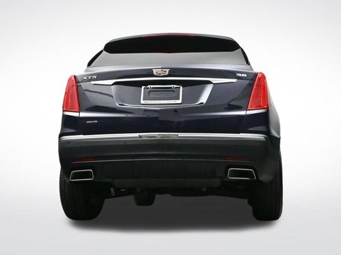 Used 2017 Cadillac XT5 Luxury w/ Driver Awareness Package AWD/4WD image 28