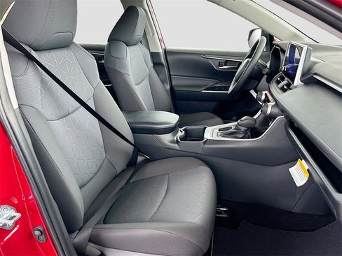 New 2025 Toyota RAV4 XLE image 24