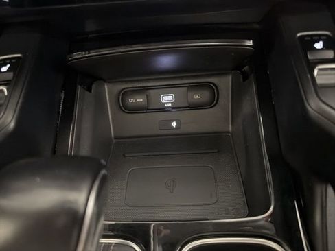 Used 2022 Kia Telluride S image 28