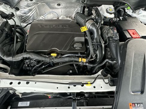 Used 2024 Buick Envista Preferred w/ Convenience I Package FWD image 12
