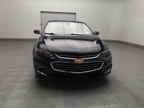 Used 2017 Chevrolet Malibu LT image 14
