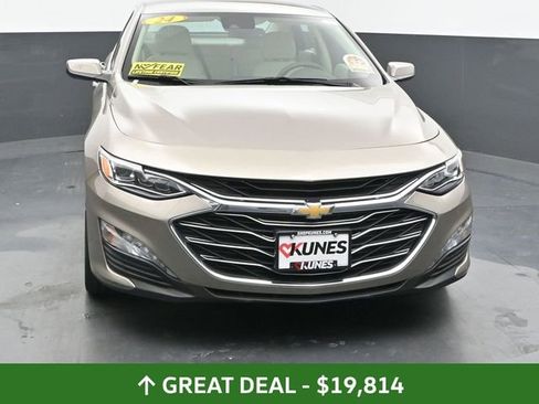 Used 2024 Chevrolet Malibu LT image 4