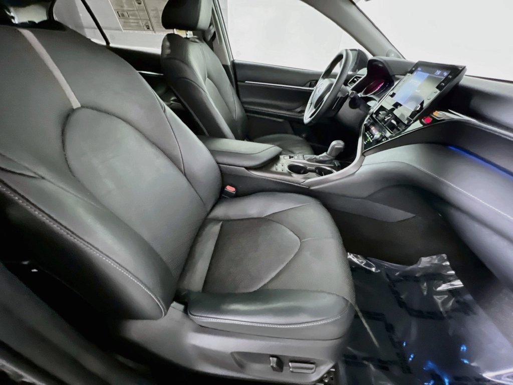 Used 2021 Toyota Camry XSE w/ Navigation Package FWD image 28